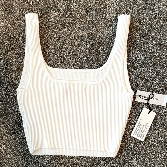 Aritzia Babaton Sculpt Crop Tank - Picture 3 of 3